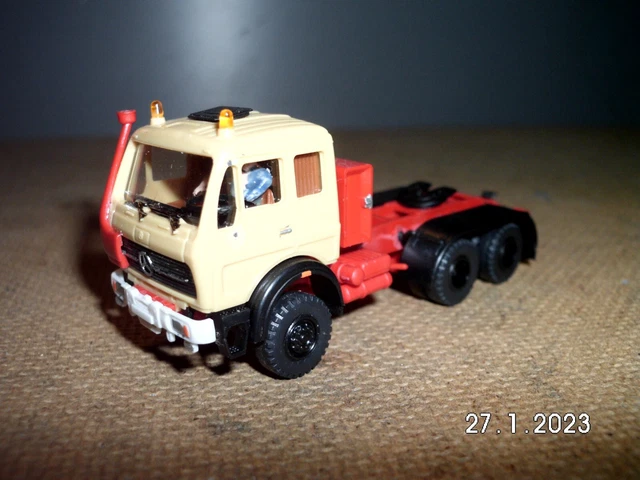 CAMION MERCEDES BENZ 2635 K 6x4 benne NZG 1/43 a