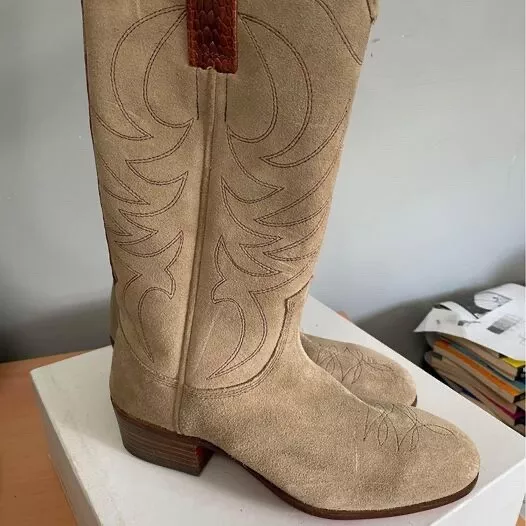RM WILLIAMS TANAMI Top Boots size 5.5G Suede with Emu trim 449.00