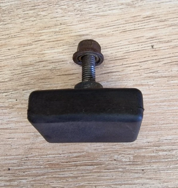 FORD ESCORT MK4 Xr3I Rs Turbo S2 Metering Unit Rubber Bracket Mount £45.00 PicClick UK