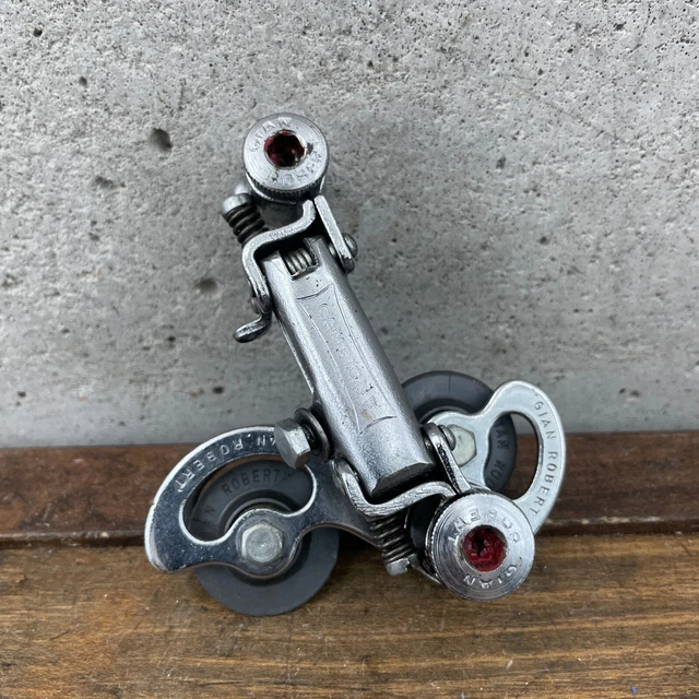 Dérailleur Arrière Vintage GIAN ROBERT COMPETITION – 6 Vitesses – Italie – NOS