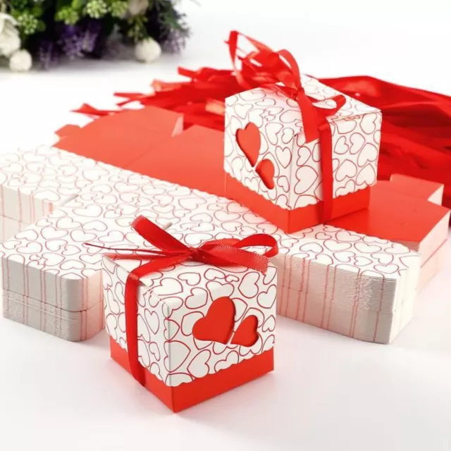 100 pcs Boîte à dragées avec couvercle coeurs ruban rouge mariage Baptême