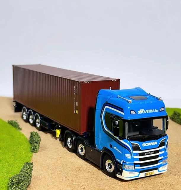 Modèle Réduit 1:50 Camion Scania S Highline + Remorque Squelette Avec Conteneur 40 Pieds - WSI - Édition 2025