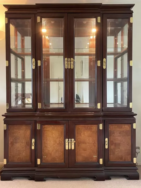 Beautiful Wood/Glass Cabinet