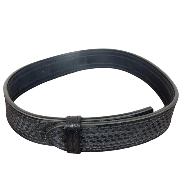 EUC 2” Safariland Belt Size 32 Double Hook + Hook and Loop Black