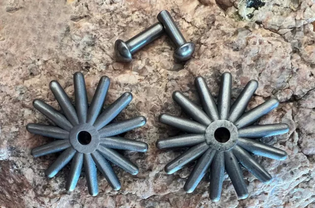 NICE NEW 1 1/2" 14-Point COWBOY VAQUERO Fancy SPUR ROWELS & Pins