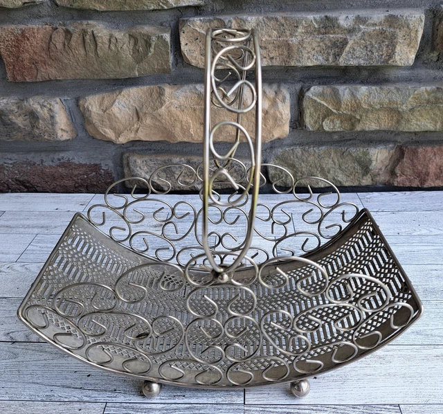 VTG Filigree Curved Bottom BASKET Bread Silverplated Movable Handle
