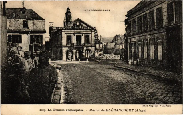 CPA MILITAIRE La France reconquise-Mairie de Blérancourt (316152)