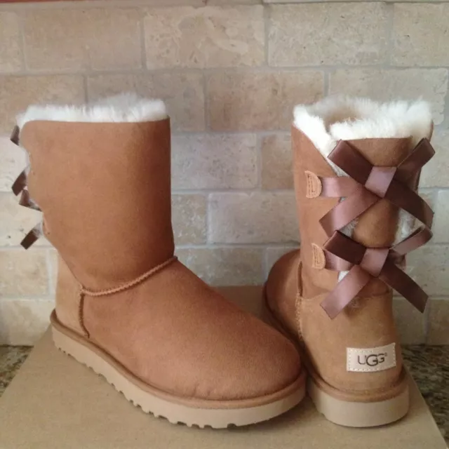 Ugg Bailey Bow Ii Chestnut Water-Resistant Suede Short Boots Size Us 8 Women