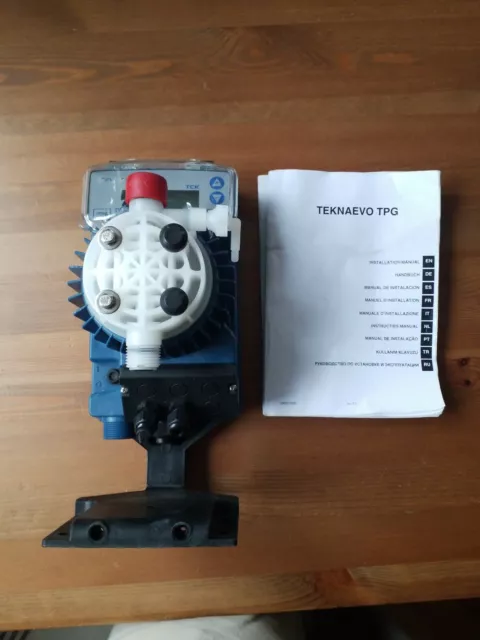 Seko Tekna Evo TCK603 Solenoid Dosing Pump with stand (TCK603NHH0000)