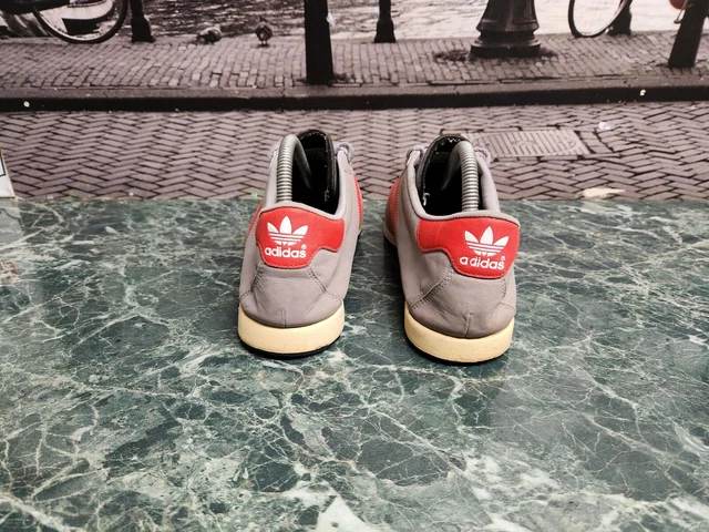 adidas original the sneeker