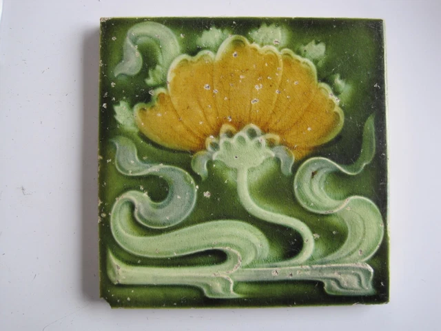 ANTIQUE 6" ART NOUVEAU MAJOLICA EMBOSSED TILE - H. RICHARDS - RD. 404327 c1904