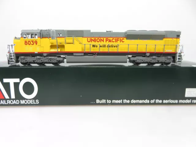 Kato 37-6358 HO Scale UP Union Pacific Railroad EMD SD90/43MAC Diesel Locomotive