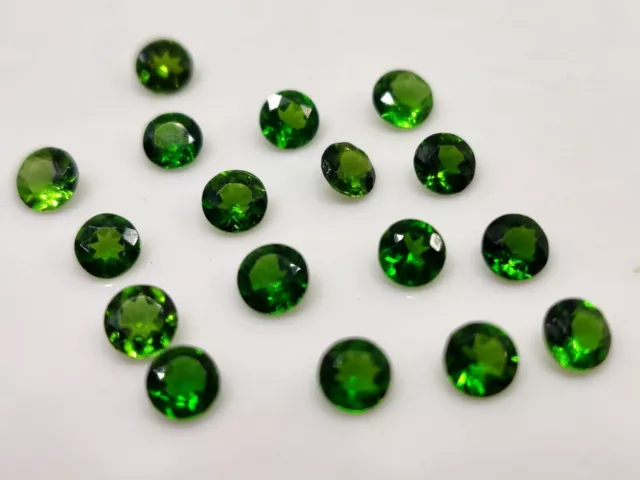 Natural Top Quality Chrome Diopside Calibrated 4X4 MM Round Cut Loose Gemstone