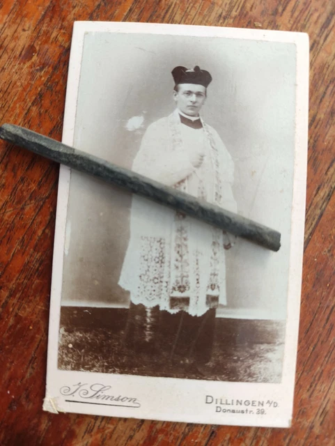 antik Foto CdV Karte Pfarrer Kaplan Dillingen um 1900  Foto Simson