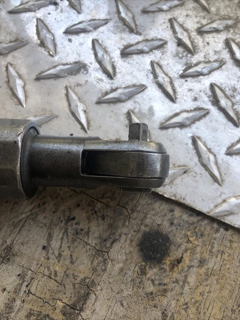 Matco Tools 1/4" Drive Mini Air Ratchet 1825B 5