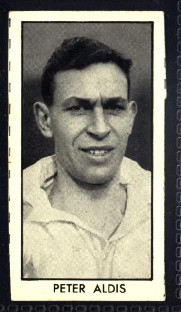 D.C. Thomson Football Stars 1957 (Abenteuer) Peter Aldis (Aston Villa) Nr. 11
