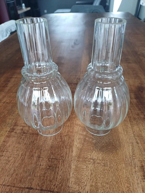 ANCIENNE TULIPE DE Lampe à Pétrole En Verre Satiné Dégagé Acide