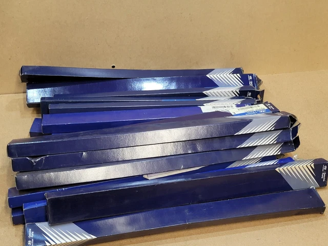 X24 Genuine Hyundai Wiper Blade Job Lot Car Parts NEW OEM