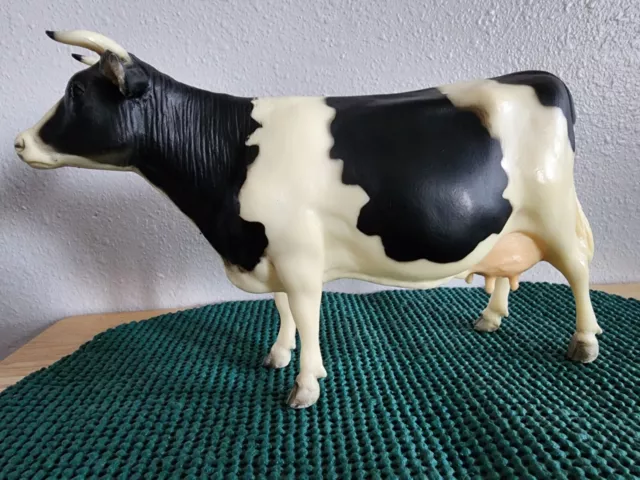 Breyer #341 Holstein Cow 1972-73 Black and White and  in Beautiful Condition