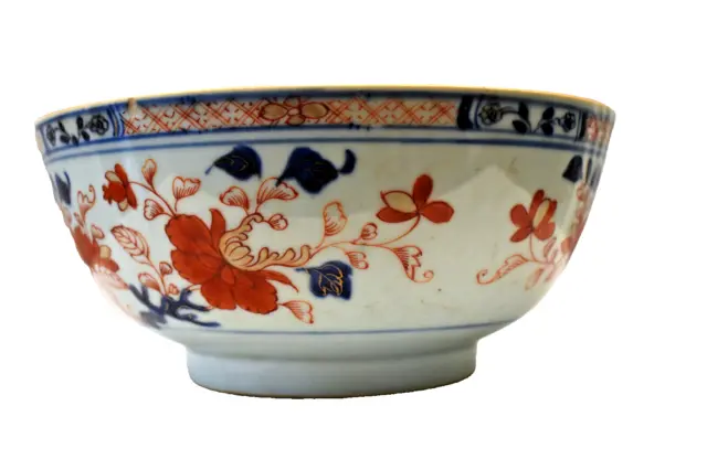 Antique Large Chinese Porcelain Imari Bowl Kangxi Or Yongzheng Floral Motig Red"