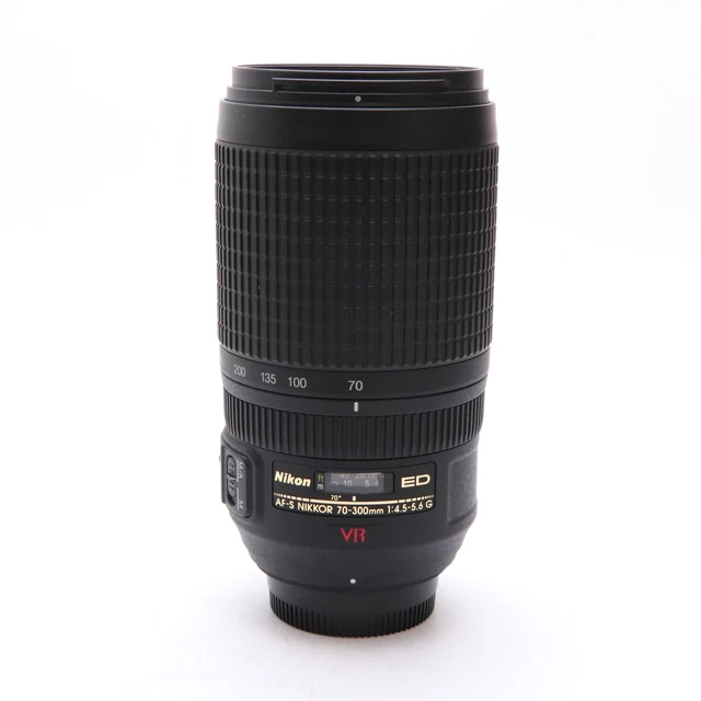 Nikon AF-S VR Zoom-Nikkor 70-300mm F/4.5-5.6G IF-ED -Near Mint- #228