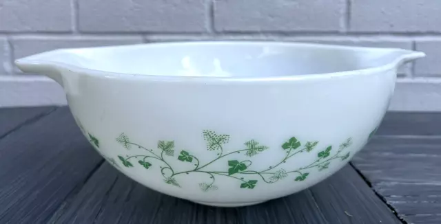 Vintage PYREX Ivy Pattern 4 QT Cinderella Mixing Bowl 444 1964 Promotional Piece