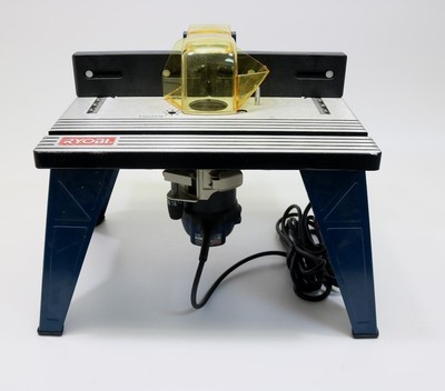 RYOBI ROUTER R163 With Ryobi Router 