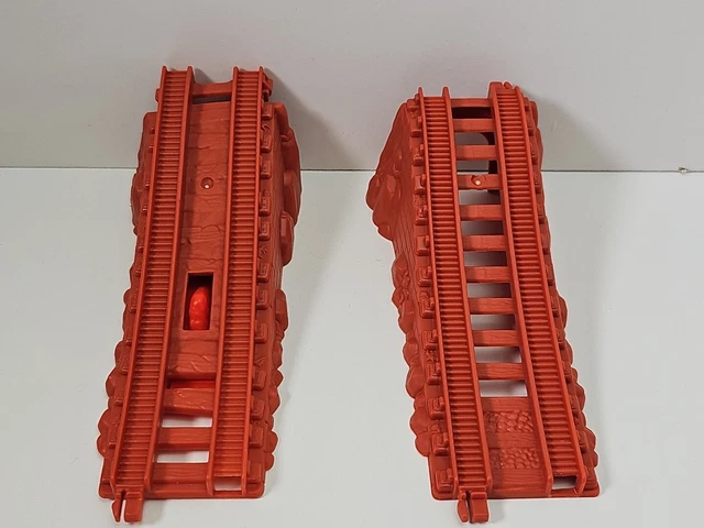 Trackmaster Set Lower THOMAS & FRIENDS TrackMaster Railway Race set Replacement parts DMF53 £ ...