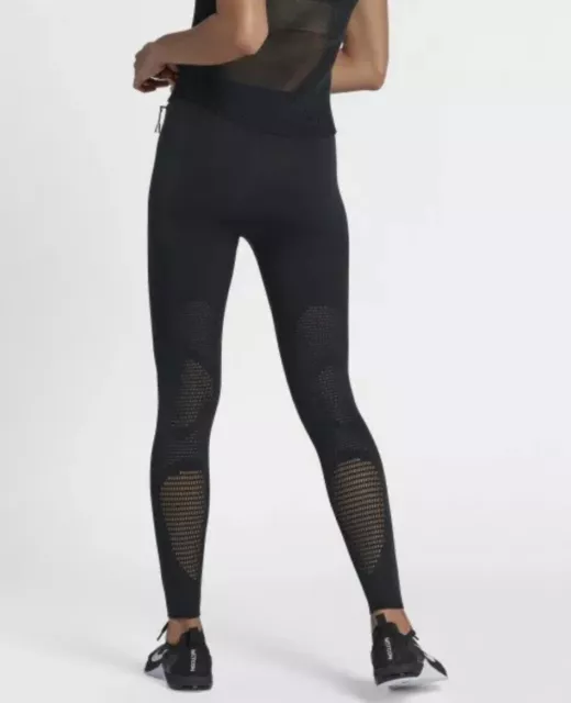 New NIKE Black Pro Hyperwarm Women’s Velour Tights BV5562-010, Size Small