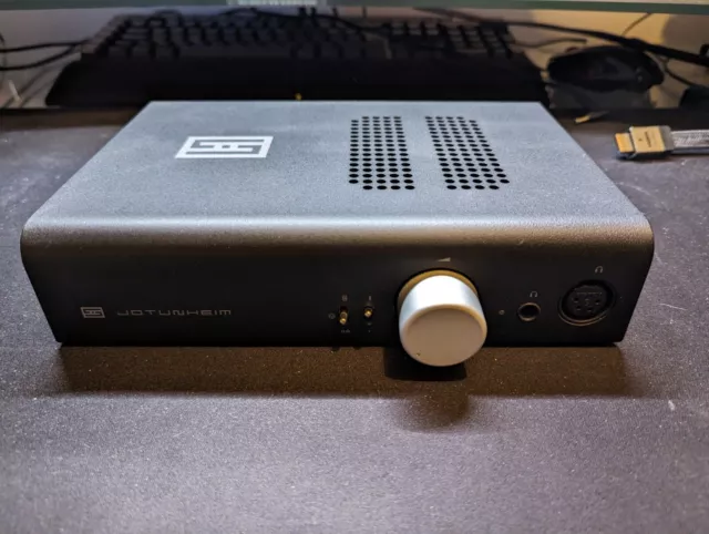 SCHIIT JOTUNHEIM V1 Fully Balanced Headphone Amp In Black 250.00