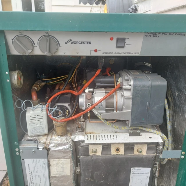 EXTERNAL WORCESTER HEATSLAVE 18/25 Oil Combi Boiler £390.00 - PicClick UK