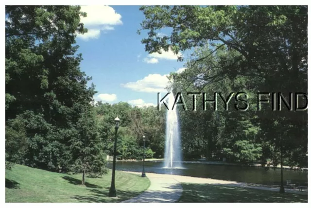 Ohio Postcard W_2980 Mirror Lake, Ohio State University, Columbus Oh