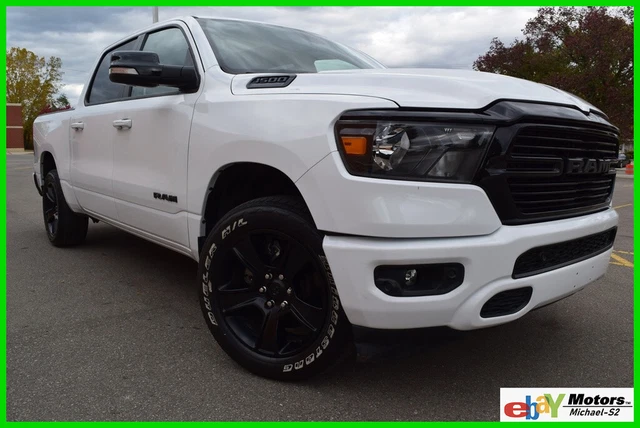 2020 Ram 1500 4X4 CREW BIG HORN NIGHT-EDITION(SPECIAL)
