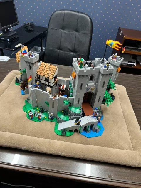 Lion Knights' Castle 10305, LEGO® Icons