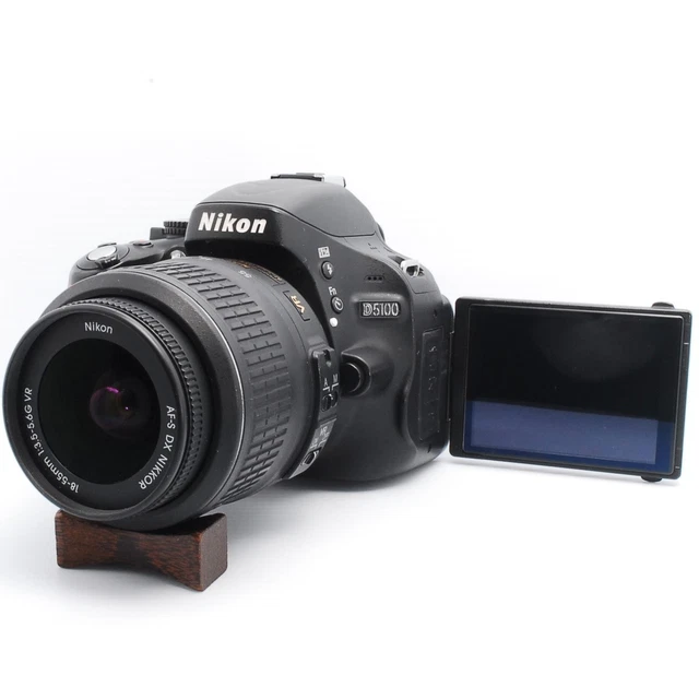 NEAR MINT NIKON D5100 AF-S DX 18-55mm VR Lens Kit Digital SLR