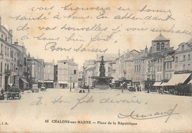 Cpa 51 Chalons Sur Marne Place De La Republique