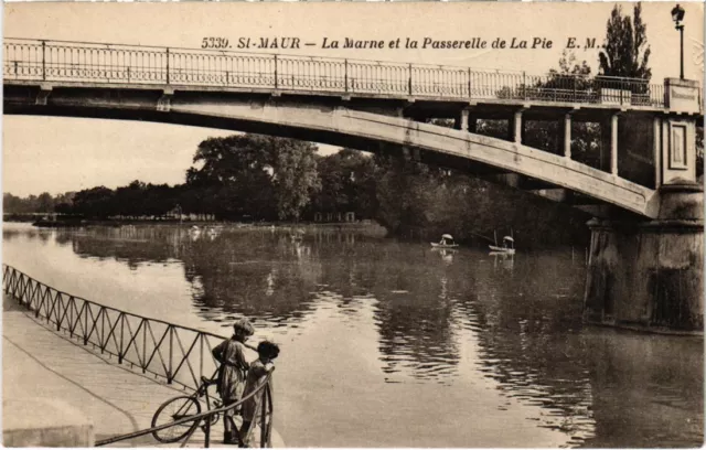 CPA St-Maur La Marne et la Passerelle de La Pie FRANCE (1339105)