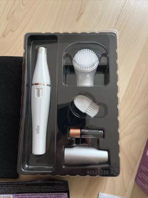 Braun Gesichts Epilierer Facespa Mini Epilator Und Cleansing Brush  Neu 3