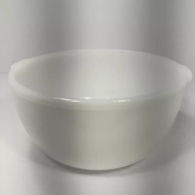 Glasbake Sunbeam 38CG Large White Milk Glass Mixer Mixing Bowl VTG