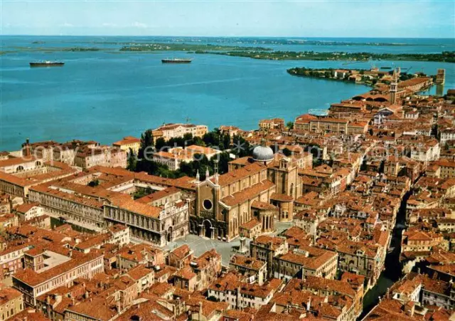 73634666 Venezia Venedig Basilica dei Santi Giovanni e Paolo veduta aerea Venezi