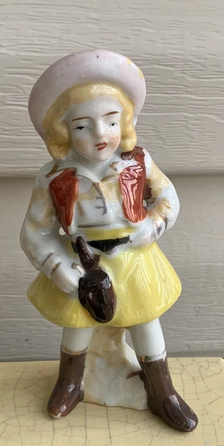 Occupied Japan 5.25" Cowgirl Guns Pair Figures Porcelain 50's MCM Western