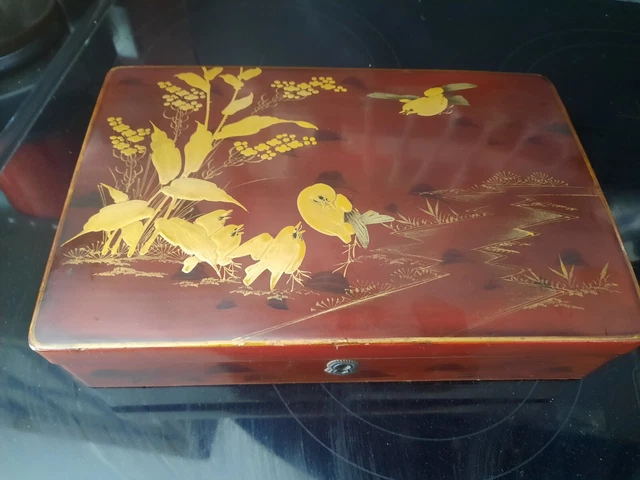 ANCIENNE BOITE EN laque Russe signée paysage de neige EUR 40,00