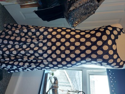 Beautiful ladies ROMAN white dress with navy spots 16