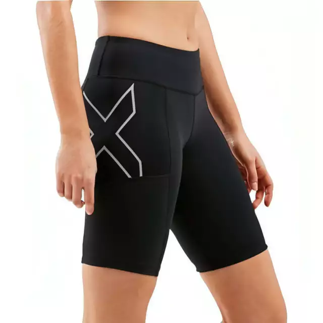 2XU kurze Kompressionsstrumpfhose mit mittlerem Armaturenbrett - schwarz 3