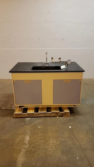 Lab Sink Epoxy Top Eye Wash Faucet 5'