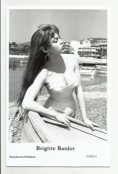 (Bx28) Brigitte Bardot Swiftsure Photo Postcard (G202/1) Filmstar Pin Up Glamor
