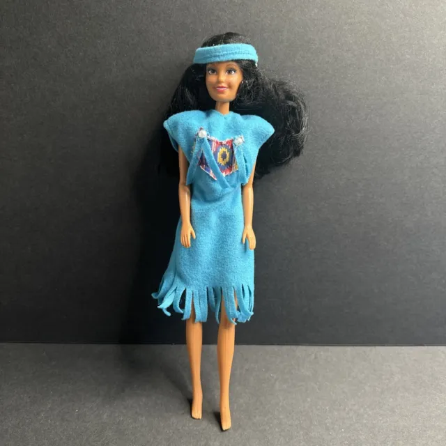 Vintage Totsy Legends Yesteryear Pocahontas Indian Princess Doll Native American