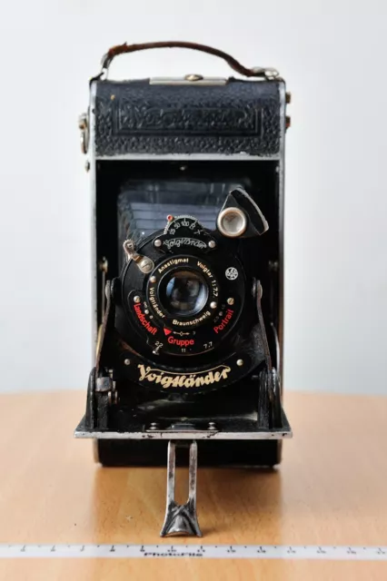 Vintage 1930's Voigtlander Bessa Folding Camera w/ Voigtar f/7.7