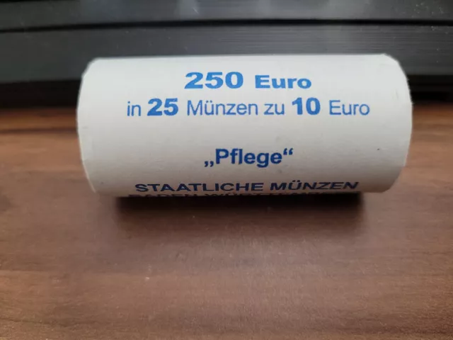 10 Euro 2022 "Im Dienste der Gesellschaft, Pflege" Polymerring Prägestätte F