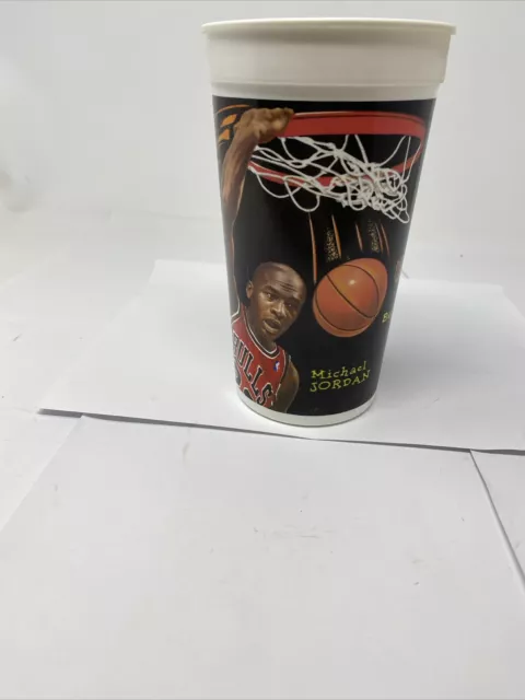 1995 NBA Looney Tunes All-Star Showdown Michael Jordan Cup McDonalds